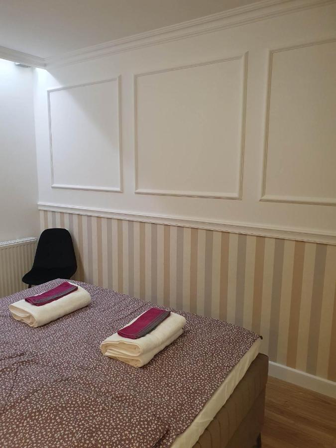 Apartament 3 Pokojowy Lub Pokoj W Mieszkaniu W Nowym Bloku Varsóvia Exterior foto